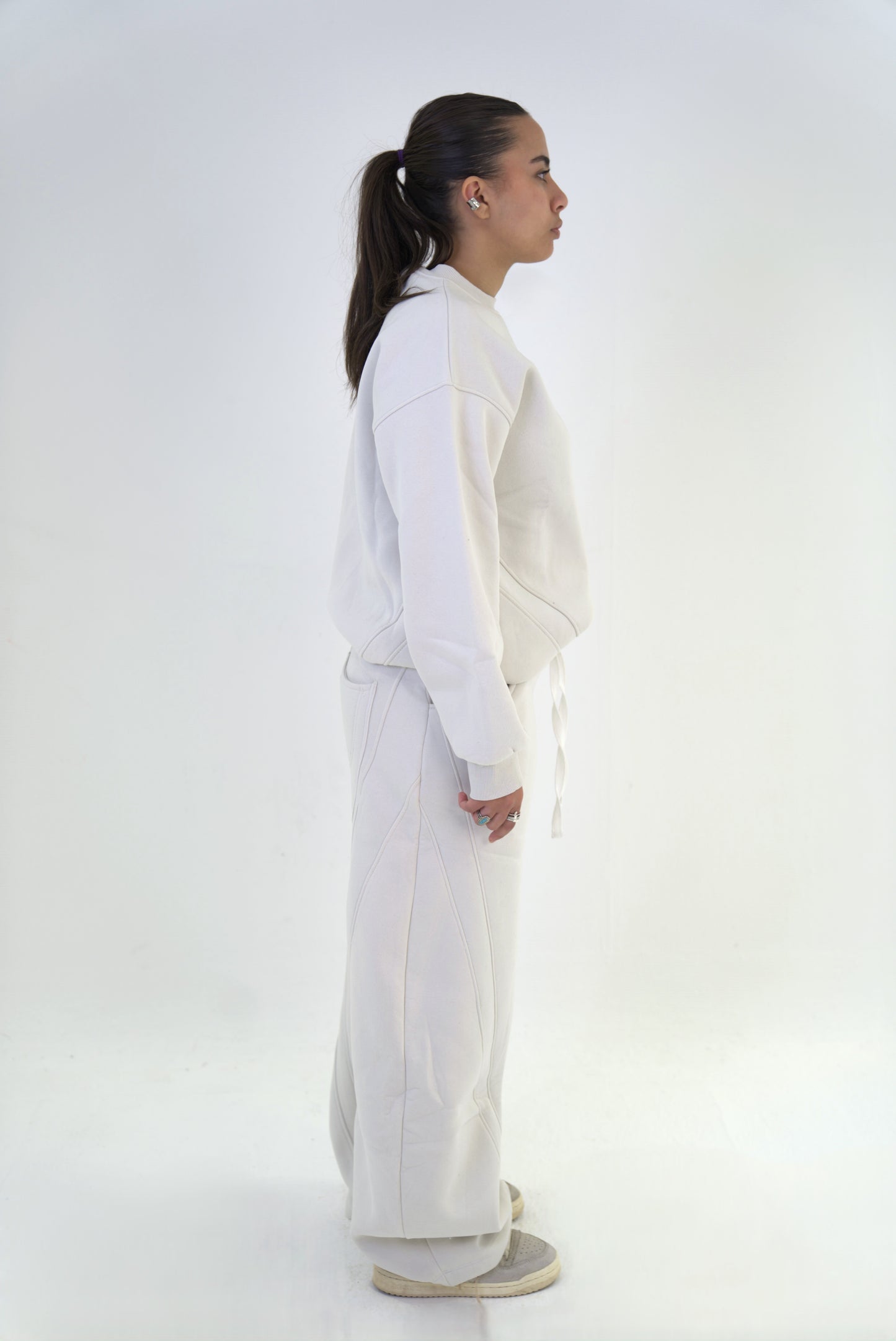 Cream Set crewneck & sweatpants