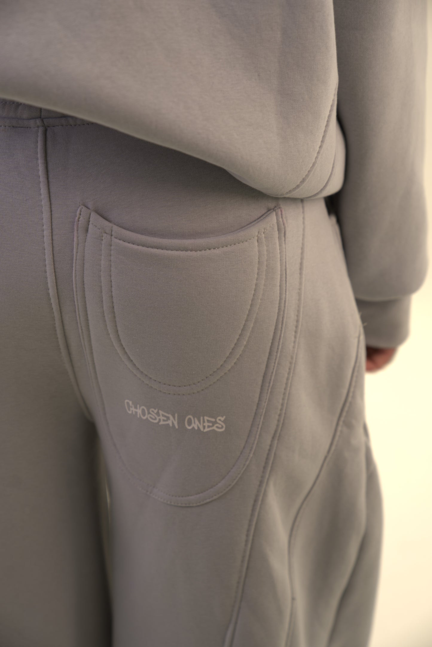 Grey Set crewneck & sweatpants