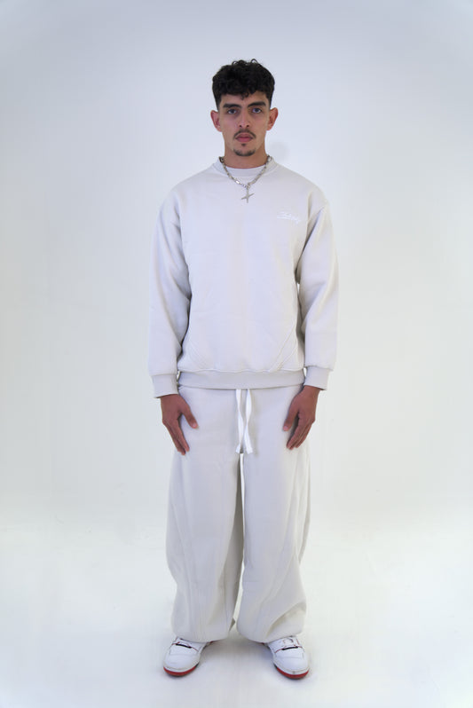 Cream Set crewneck & sweatpants